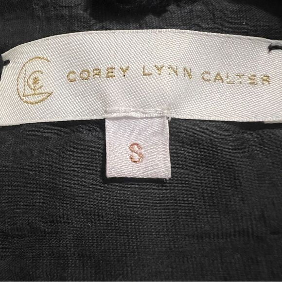 NWOT COREY LYNN CALTER chrisley pom pom top in black Small - Picture 13 of 14